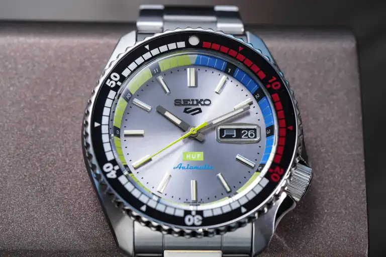 Seiko 5 Sports HUF